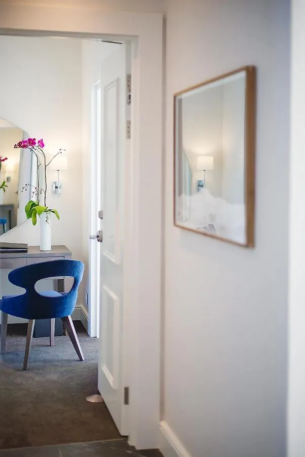 The Manor House At The Queen Victoria Hotel By Newmark Cape Town