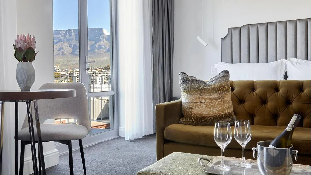 The Manor House At The Queen Victoria Hotel By Newmark Cape Town